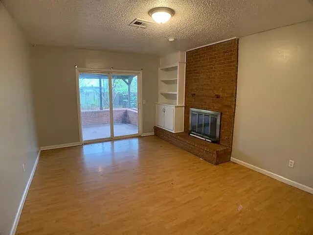 Building Photo - 3204 SE 55th St