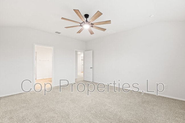 Building Photo - 374 Wayne Wy