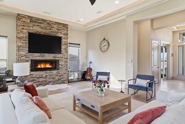 Building Photo - 3813 Calverhall Way