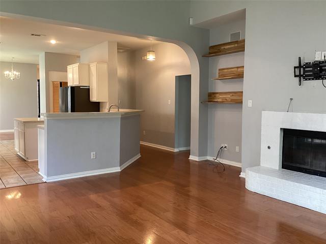 Building Photo - 9121 Rose Ct