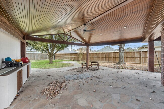 Building Photo - 1116 River Ct