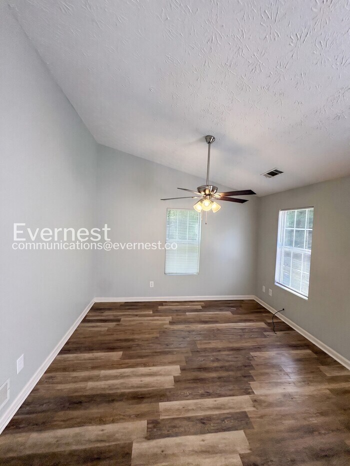 Building Photo - 1230 Creek View Ct