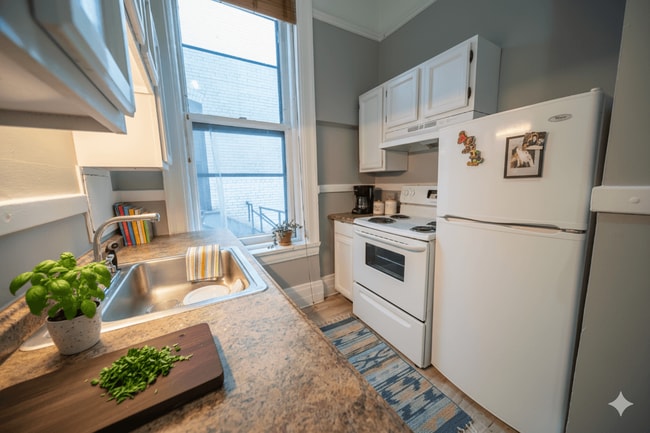 Building Photo - Spaulding Building I