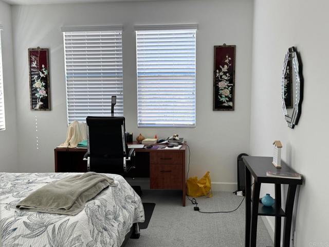 Building Photo - 911 Lindbergh Dr