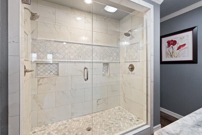 Building Photo - 115 Gyna Dr