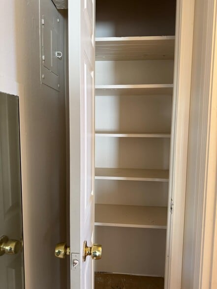 Building Photo - 1213 Noah Dr