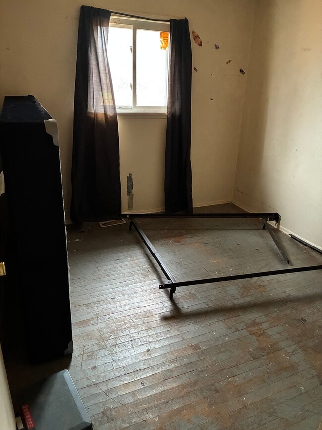 Building Photo - 6614 Elmridge Dr