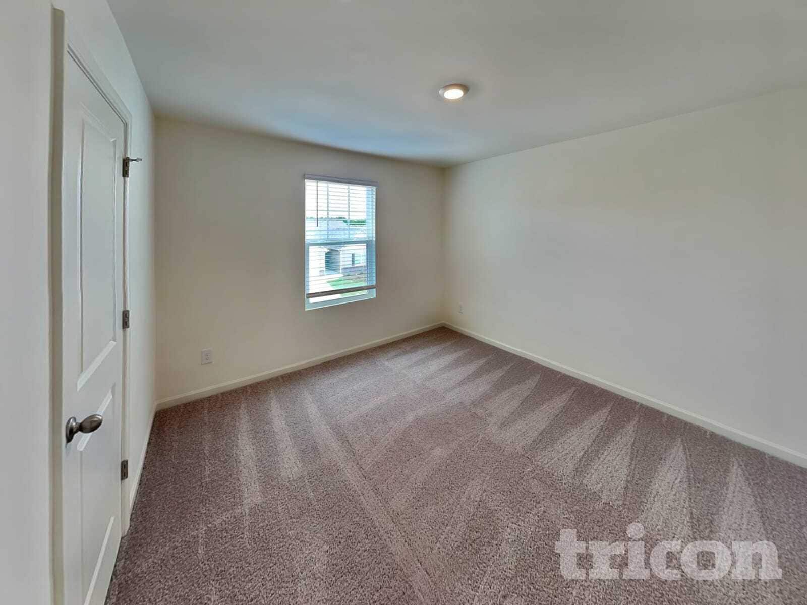 Building Photo - 283 Cottontail Ln