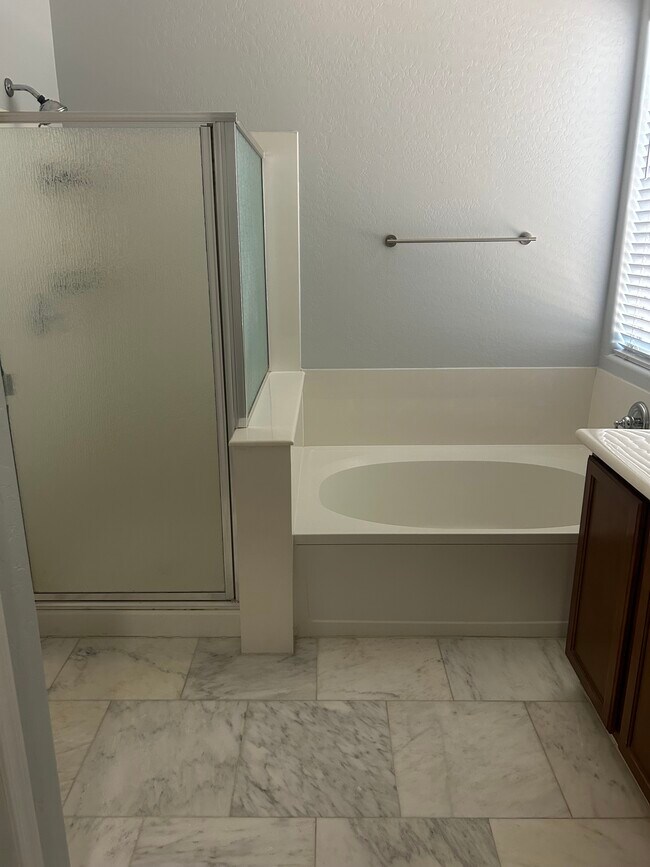 Building Photo - 4775 E Cloudburst Ct