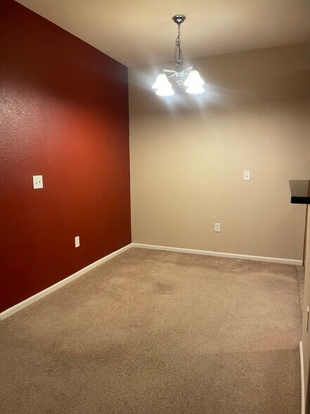Dining room - 1465 Blue Sky Cir