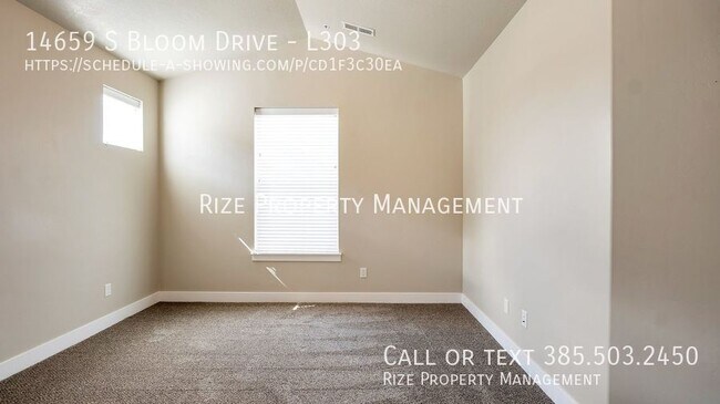 Building Photo - 14659 Bloom Dr