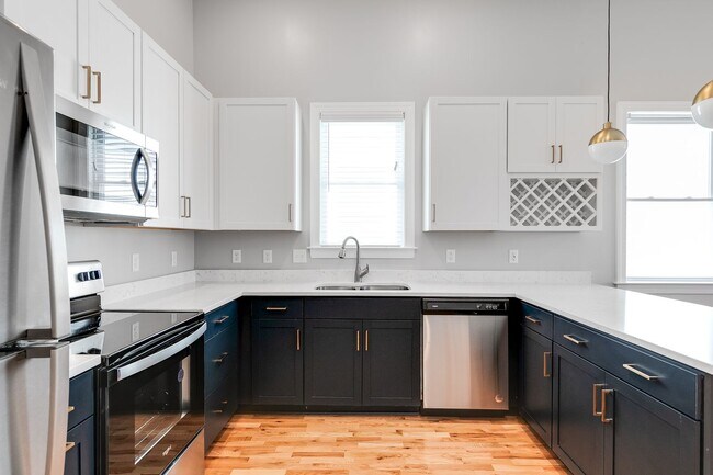 Building Photo - 1127 N 29th St