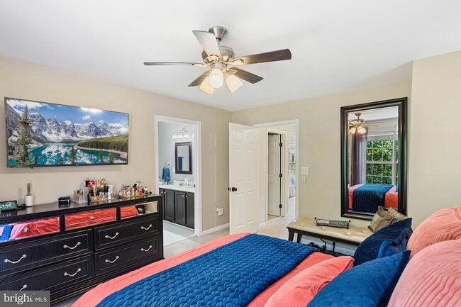 Building Photo - 2610 Grayton Ln