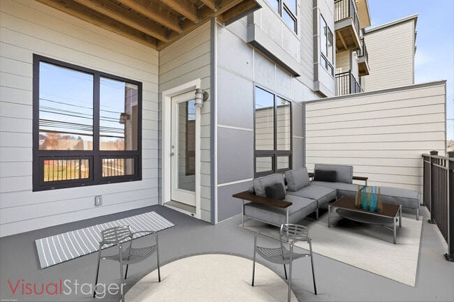 Building Photo - 71 Connecticut Ave