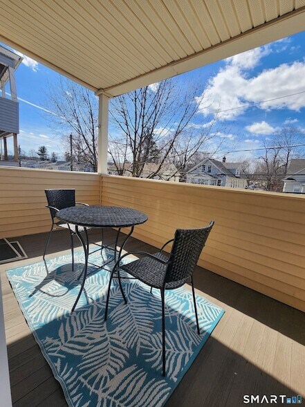 Building Photo - 458 Hillside Ave