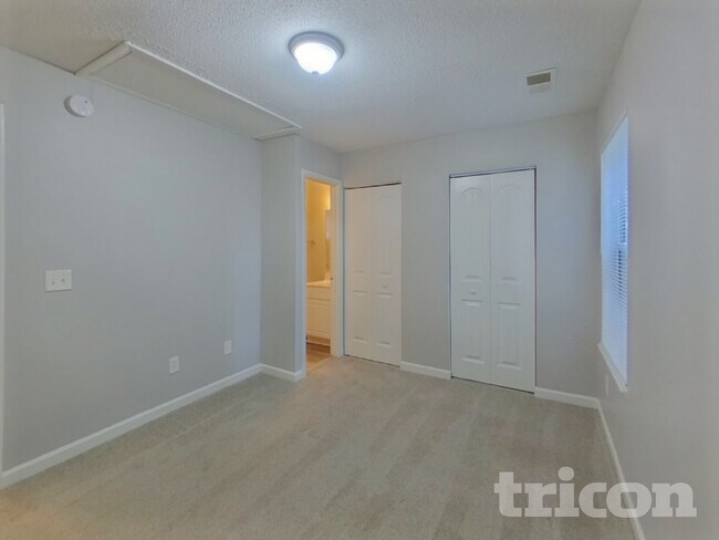 Building Photo - 31 Gatewood Way