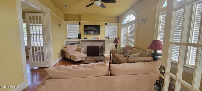 Building Photo - 133 Hopkins Blvd