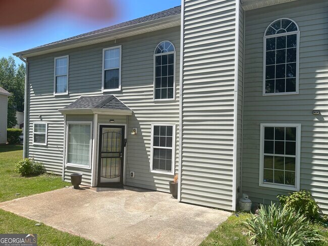 Building Photo - 6020 Kingston Wood Way