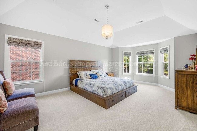 Building Photo - 8100 Morehouse Dr