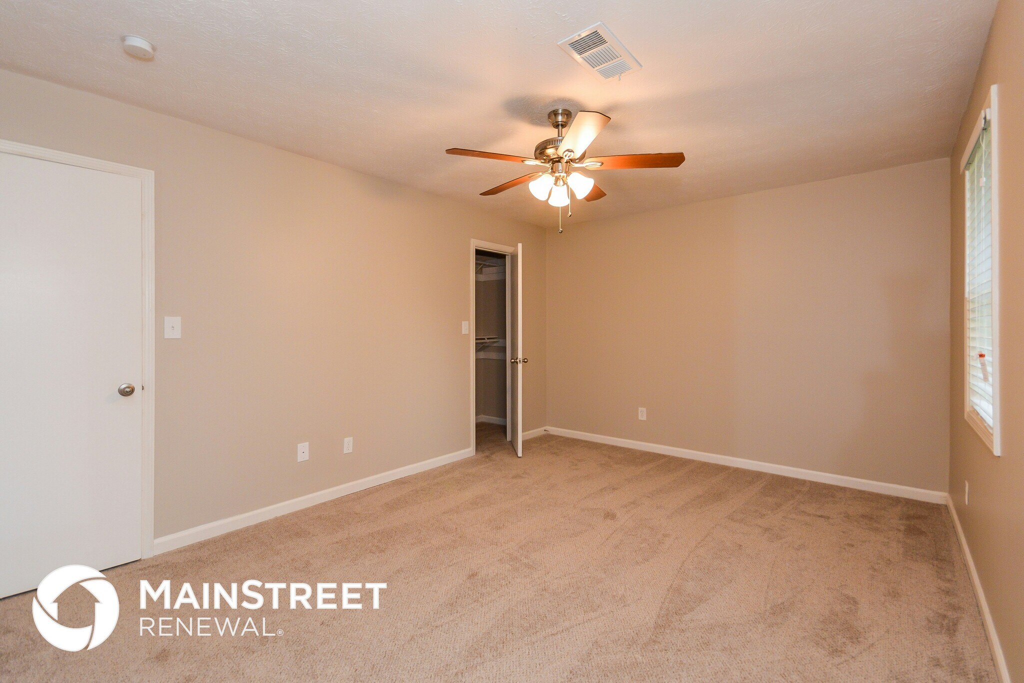 Building Photo - 170 Southmoor Cir