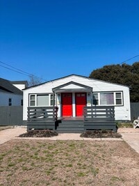 Building Photo - 1118 Little Bay Ave