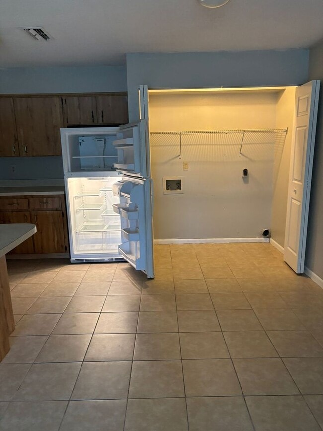 Building Photo - Move-In Ready 2BR/2BA Home