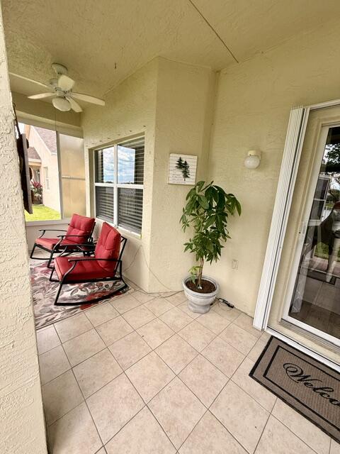 Building Photo - 458 SW Talquin Ln