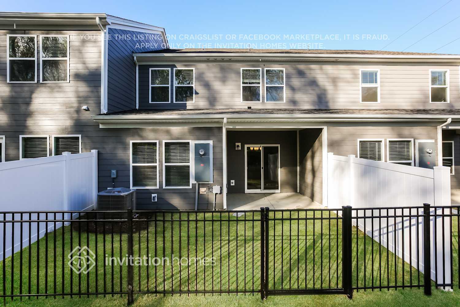 Building Photo - 2006 Commerce Dr