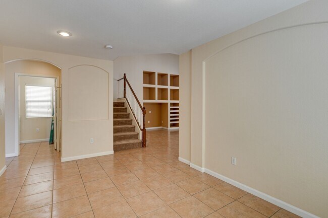 Building Photo - Beautiful 3-Bedroom Home In Summerlin!