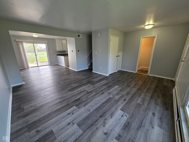 Building Photo - 3829 Biscayne Rd