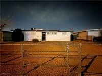 Building Photo - 2721 N Webster St