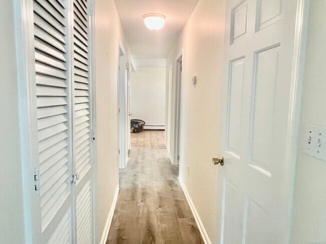 Building Photo - 80 Josephine Evaristo Ave