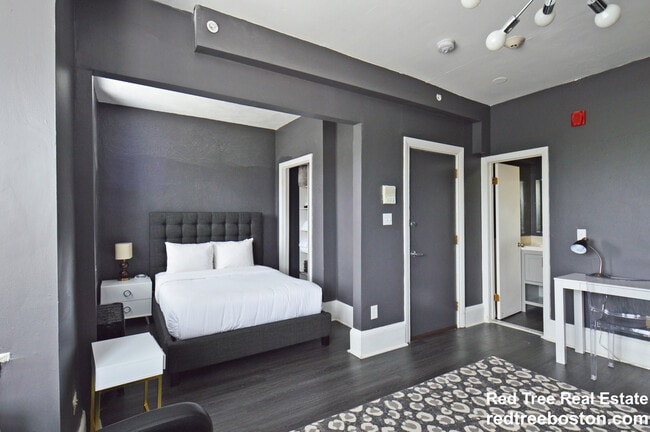 Building Photo - 1 Cortes St