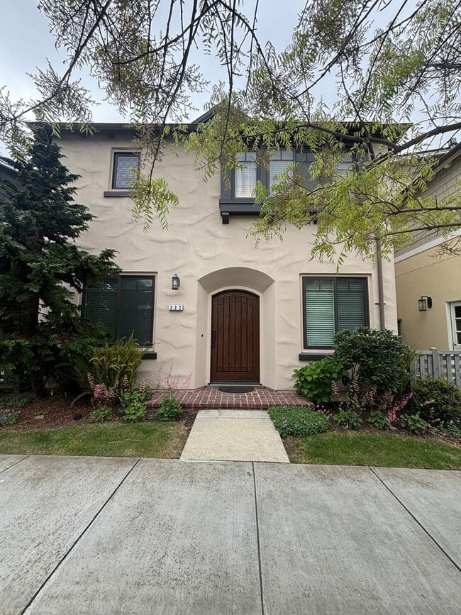 Primary Photo - Welcome Home to Grafton Terrace! Ideally l...