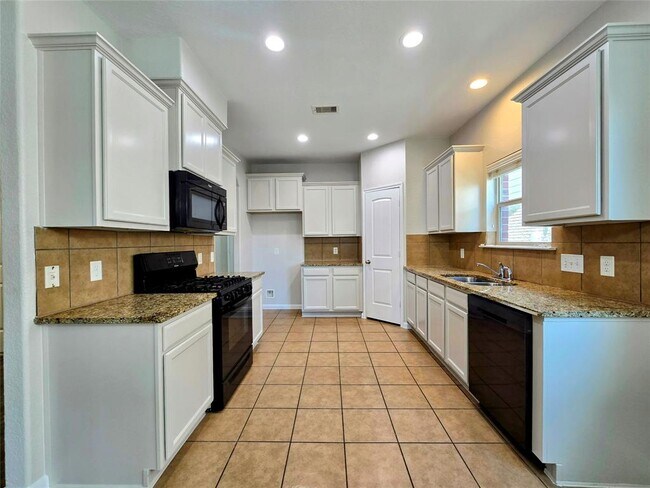 Building Photo - 6139 Sierra Springs Ln