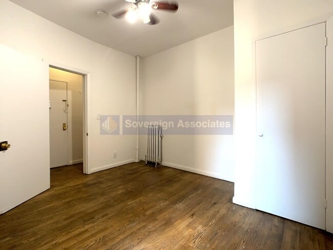 Building Photo - 186 Claremont Ave