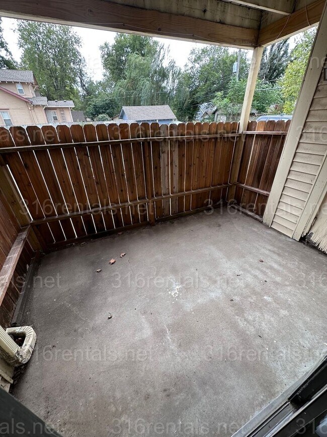 Building Photo - ** COMING SOON PLEASE CHECK BACK AT A LATE...