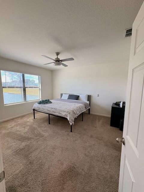 Building Photo - 5619 Delight Dr