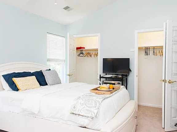 Building Photo - 3911 Elbert Ave