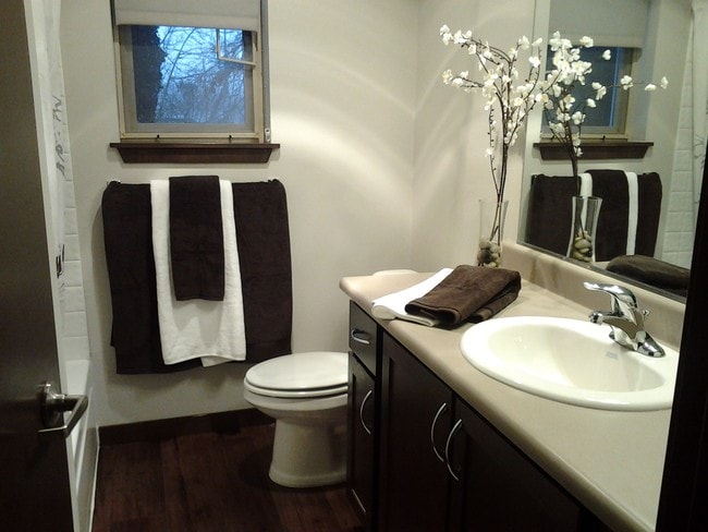 Building Photo - Juniper Ridge Apartments