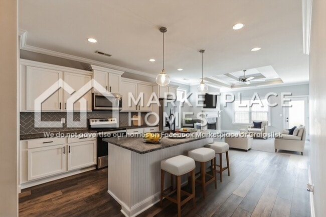 Building Photo - 6097 Amber Forest Trail