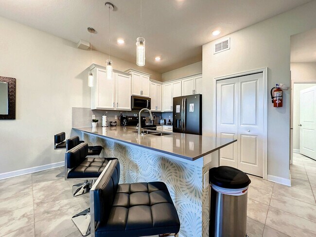 Building Photo - 501 Ocean Course Ave
