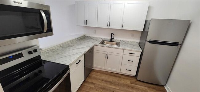 Primary Photo - 15221 NE 6th Ave