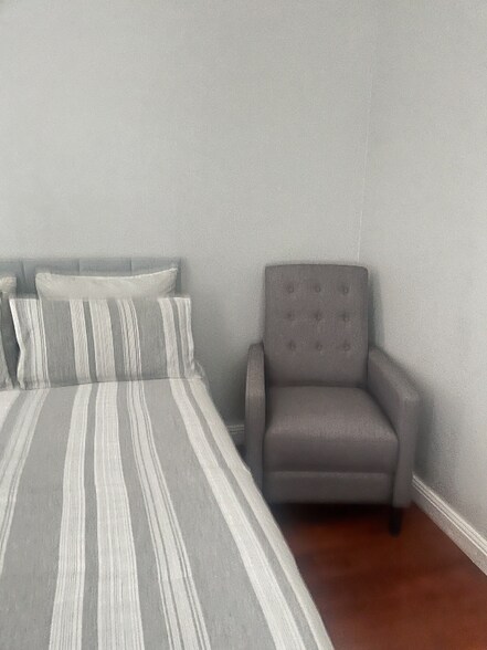 Building Photo - 8418 Lourenco Ln