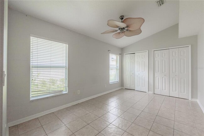 Building Photo - 10457 Canary Isle Dr