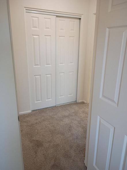 Building Photo - 851 Amigos Way