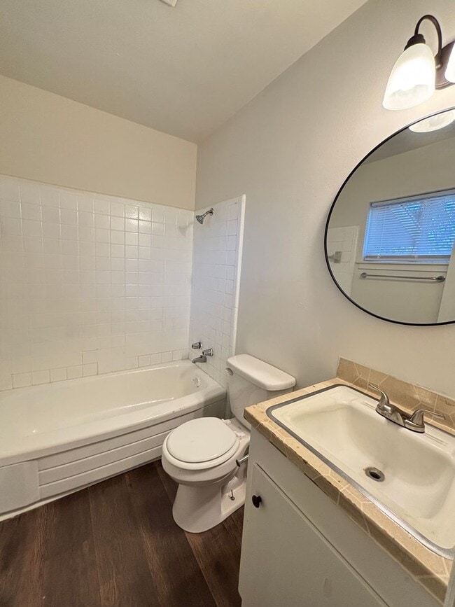 Building Photo - 27 Meldia Dr