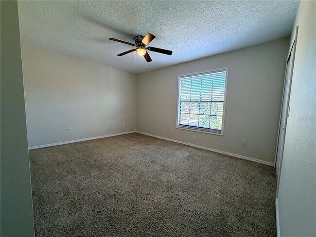 Building Photo - 3220 Oak Lawn Pl