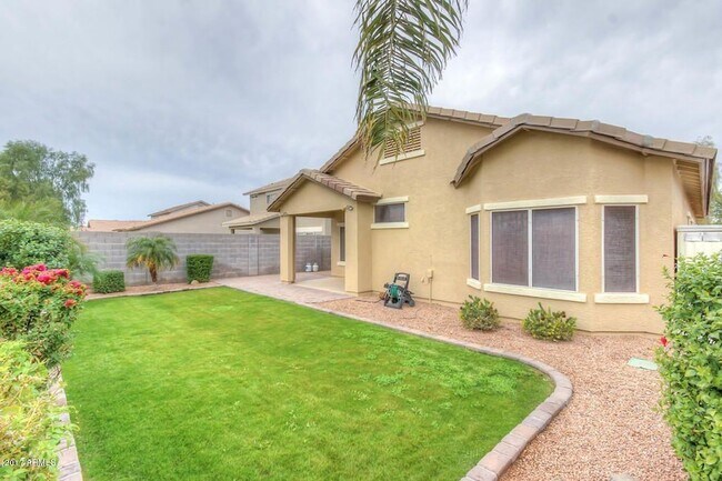 Building Photo - 3693 E Remington Dr