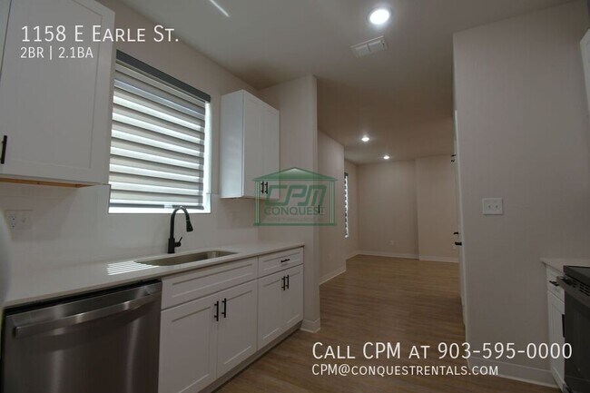 Building Photo - 1158 E Earle St
